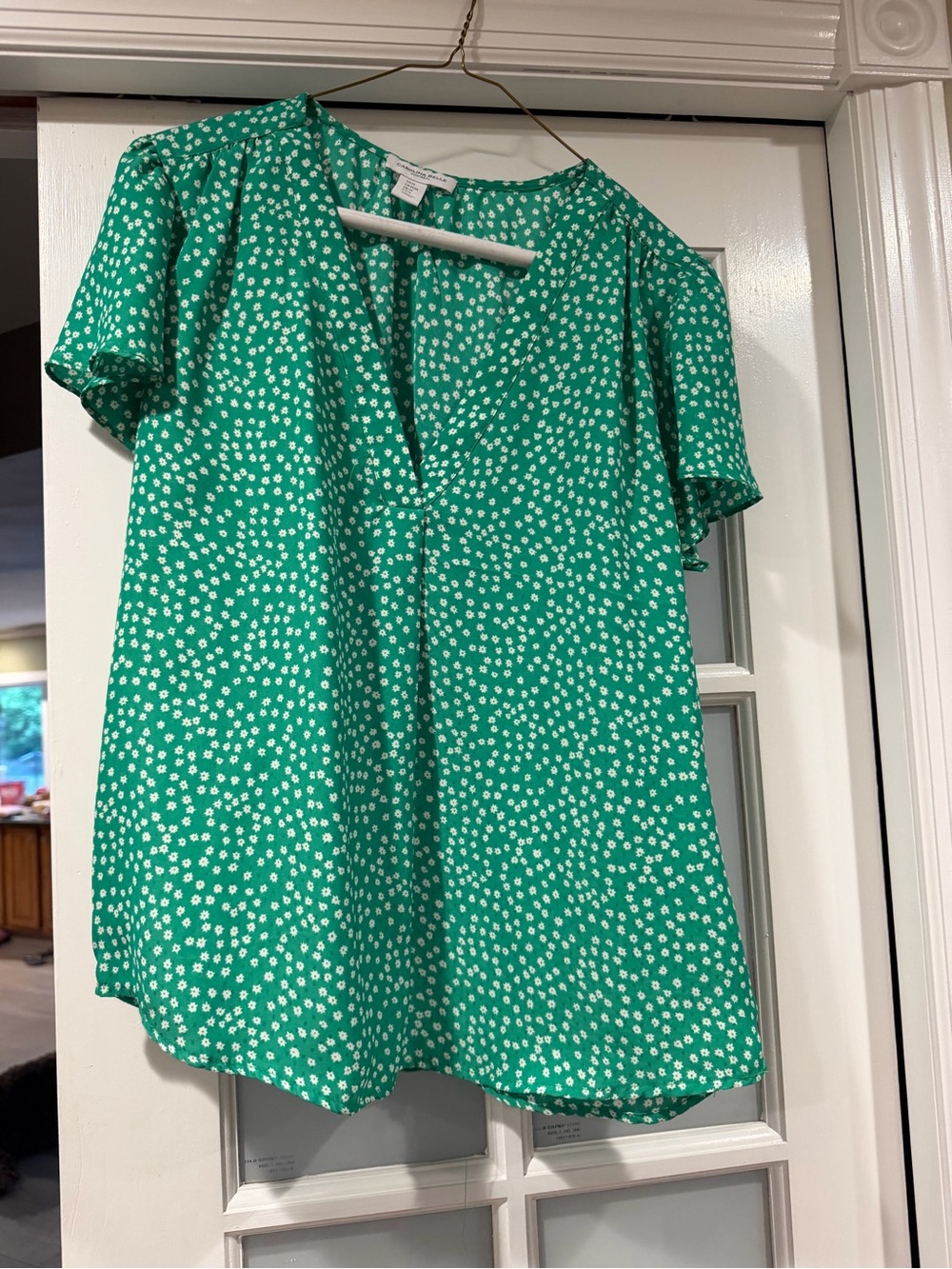 Carolina Belle Green & White Ditsy Floral Short Sleeve Blouse